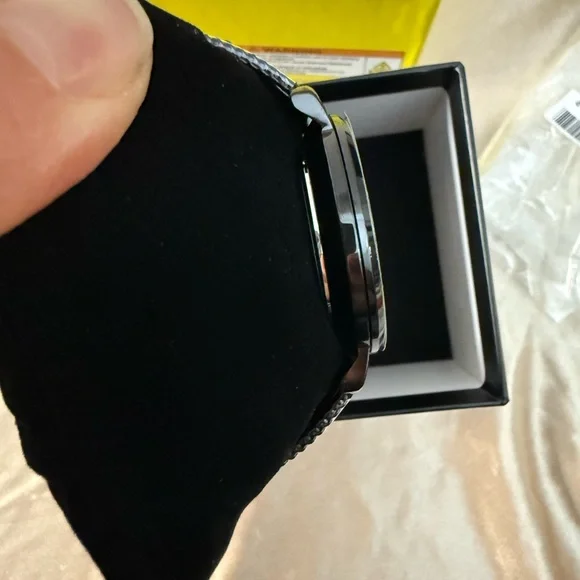 Invicta Ángel Women’s Watch 38mm - Picture 6 of 7